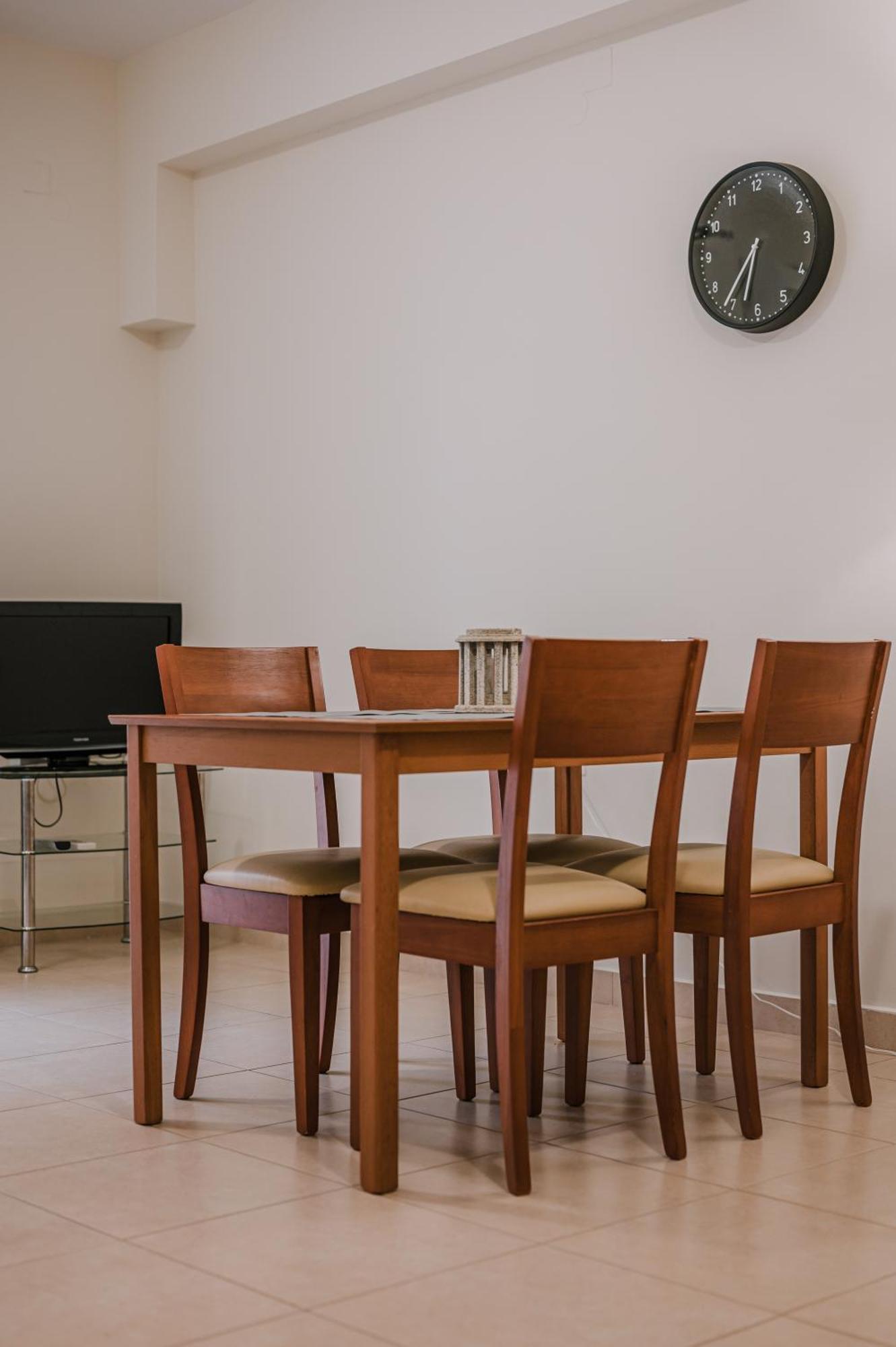 Hb Modern Apartments تولو الغرفة الصورة